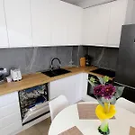 Nova Sea View شقة *