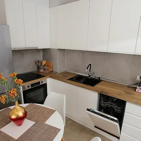 Nova Sea View Daire Dıraç