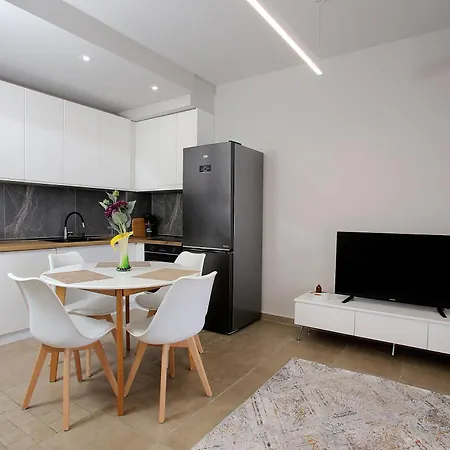 Nova Sea View Dıraç