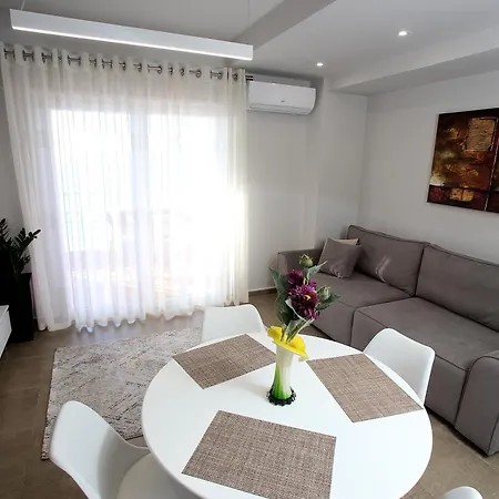 Apartment Nova Sea View