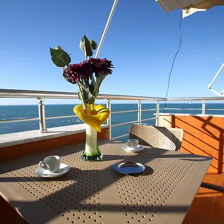 דירה Nova Sea View