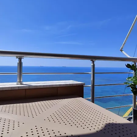 Nova Sea View דורס